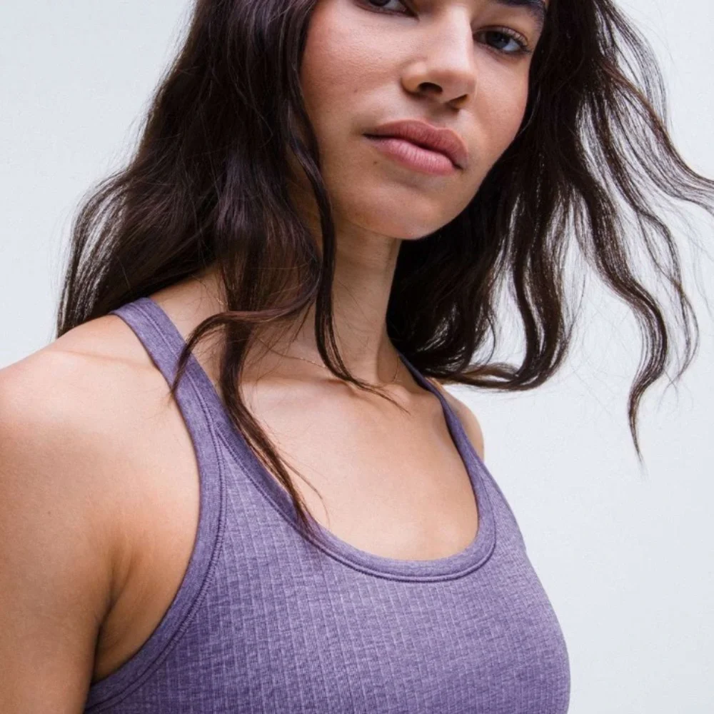 NWT Lululemon Ebb to Street Tank Top *Light Support, B/C Cup Nightfall Size 14 - Picture 6 of 14